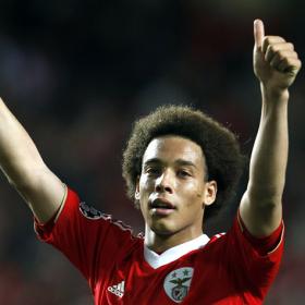 A Bola dice que el Madrid vuelve a por Axel Witsel A Bola dice que el Madrid vuelve a por Axel Witsel