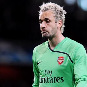 Manuel Almunia deja el Arsenal y ficha por el Watford Manuel Almunia deja el Arsenal y ficha por el Watford