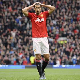 La FA acusa a Rio Ferdinand de "conducta impropia" La FA acusa a Rio Ferdinand de "conducta impropia"