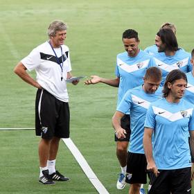 Pellegrini está dispuesto a seguir en el Málaga Pellegrini está dispuesto a seguir en el Málaga