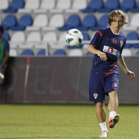 Sky Sports anuncia que Modric vuela mañana a Madrid Sky Sports anuncia que Modric vuela mañana a Madrid