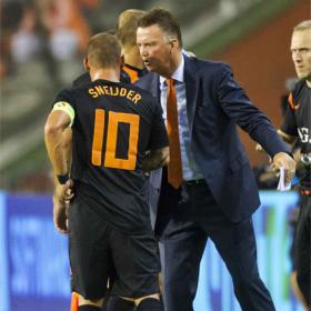 Bélgica arrasa a Holanda en el regreso de Louis Van Gaal Bélgica arrasa a Holanda en el regreso de Louis Van Gaal
