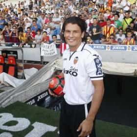 Más carácter y oficio en el Valencia de Pellegrino Más carácter y oficio en el Valencia de Pellegrino