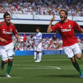 Michu se estrenó en la Premier con dos goles Michu se estrenó en la Premier con dos goles