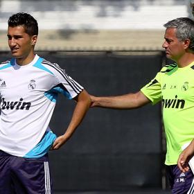 El agente de Sahin, en el Bernabéu para cerrar su salida El agente de Sahin, en el Bernabéu para cerrar su salida