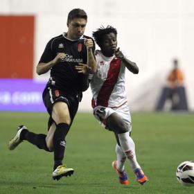 Trashorras da vida al Rayo ante un aguerrido Granada Trashorras da vida al Rayo ante un aguerrido Granada