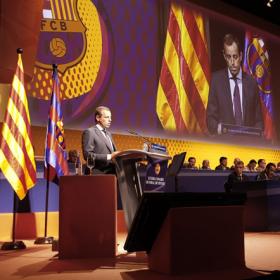 Rosell: "Seguiremos defendiendo al club ante los ataques" Rosell: "Seguiremos defendiendo al club ante los ataques"
