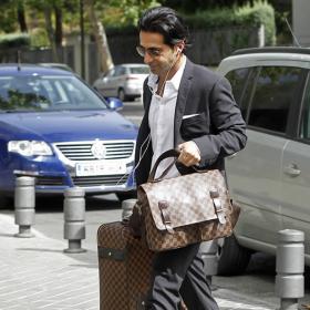 El agente de Sahin selló su cesión al Arsenal El agente de Sahin selló su cesión al Arsenal