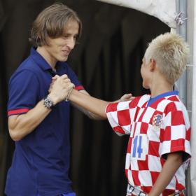 Modric trabaja en solitario esperando su venta al Madrid Modric trabaja en solitario esperando su venta al Madrid