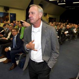 Johan Cruyff: "As a footballer, José Mourinho was nothing" Johan Cruyff: "As a footballer, José Mourinho was nothing"