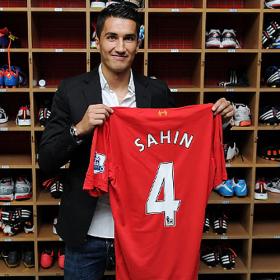 El Liverpool cerró la cesión de Sahin por seis millones El Liverpool cerró la cesión de Sahin por seis millones