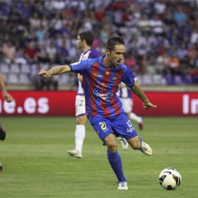El Valladolid vence con solvencia a un Levante con diez El Valladolid vence con solvencia a un Levante con diez