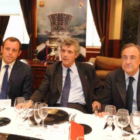 Supercopa en China: a debate con Florentino, Villar y Rosell Supercopa en China: a debate con Florentino, Villar y Rosell