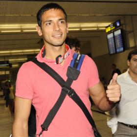 Saviola y Santa Cruz completan el ataque de Pellegrini Saviola y Santa Cruz completan el ataque de Pellegrini