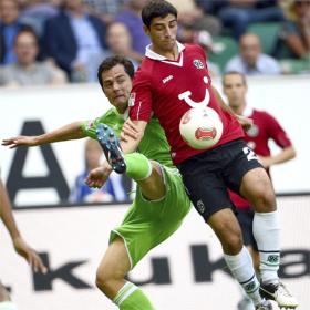 El Hannover golea a domicilio al Wolfsburgo El Hannover golea a domicilio al Wolfsburgo