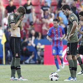 La plantilla afronta 13 días para su resurrección La plantilla afronta 13 días para su resurrección