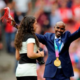 Mo Farah se ofrece como preparador físico del Arsenal Mo Farah se ofrece como preparador físico del Arsenal