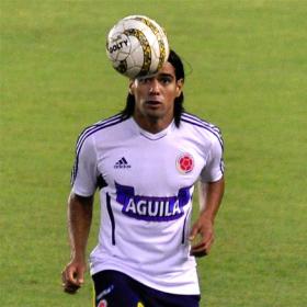El padre de Falcao: "Su sueño es jugar en el Real Madrid" El padre de Falcao: "Su sueño es jugar en el Real Madrid"