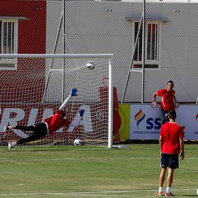 El Sevilla afina la puntería para su partido nº 2.222 El Sevilla afina la puntería para su partido nº 2.222