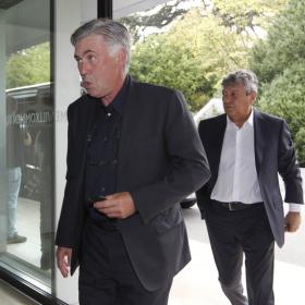 Ancelotti: "El Barça ha perdido fuerza en zona defensiva" Ancelotti: "El Barça ha perdido fuerza en zona defensiva"