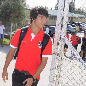 Oliver Torres, ausencia del entrenamiento por exámenes Oliver Torres, ausencia del entrenamiento por exámenes