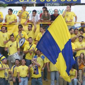 El Orihuela necesita hacer cuatro fichajes antes del miércoles El Orihuela necesita hacer cuatro fichajes antes del miércoles