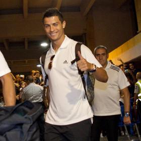 El Pizjuán pone a prueba el humor de Cristiano El Pizjuán pone a prueba el humor de Cristiano