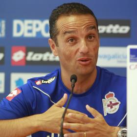 "Sería bueno que venga un '9', pero no es urgente" "Sería bueno que venga un '9', pero no es urgente"
