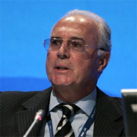 Beckenbauer ve al Bayern más fuerte que en años anteriores Beckenbauer ve al Bayern más fuerte que en años anteriores