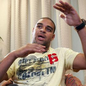 Adriano quiso suicidarse cuando jugaba en el Inter de Milán Adriano quiso suicidarse cuando jugaba en el Inter de Milán