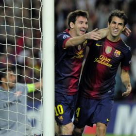 Sin defensa, con Messi Sin defensa, con Messi