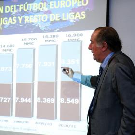 Gay: "El fútbol español se muere" Gay: "El fútbol español se muere"