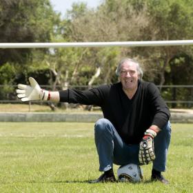 San Mamés rinde hoy un homenaje al Chopo San Mamés rinde hoy un homenaje al Chopo