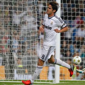 El 72% de los internautas cree que Kaká está para el Madrid El 72% de los internautas cree que Kaká está para el Madrid