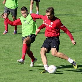 Llorente se entrena el día después de la bronca con Bielsa Llorente se entrena el día después de la bronca con Bielsa