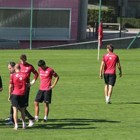 Bielsa echa a Llorente de la sesión por su apatía Bielsa echa a Llorente de la sesión por su apatía