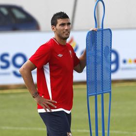 Reyes, con la puerta del once abierta ante el Celta Reyes, con la puerta del once abierta ante el Celta
