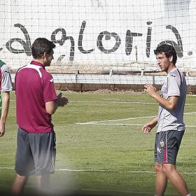Le buscan un sitio a Parejo Le buscan un sitio a Parejo