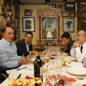 "Fuimos grandes rivales, pero somos mejores amigos" "Fuimos grandes rivales, pero somos mejores amigos"