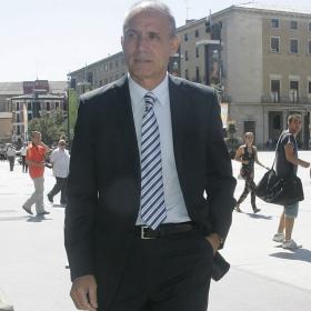 "Ojalá fuera tengamos arbitrajes tan valientes como el de Muñiz" "Ojalá fuera tengamos arbitrajes tan valientes como el de Muñiz"
