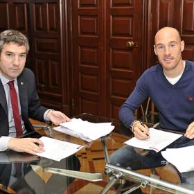 Toquero renueva hasta 2016 Toquero renueva hasta 2016