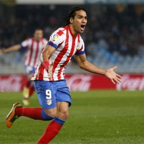 Falcao no cesa y mantiene al Atlético en las alturas Falcao no cesa y mantiene al Atlético en las alturas