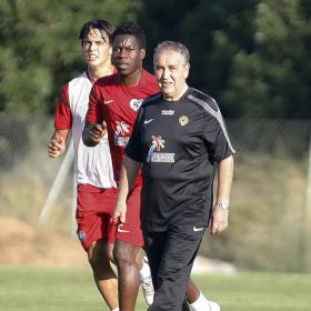 Quique toma el mando y da un toque a la plantilla Quique toma el mando y da un toque a la plantilla