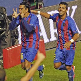Michel tira del carro en la primera goleada europea Michel tira del carro en la primera goleada europea