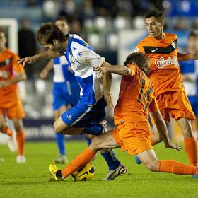 Dávila subsana el error de Ramírez y salva un punto Dávila subsana el error de Ramírez y salva un punto