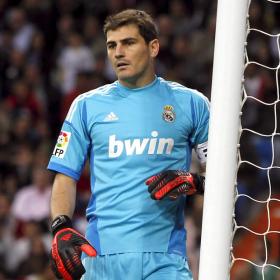 Casillas iguala a Iribar: cumple hoy 466 partidos Casillas iguala a Iribar: cumple hoy 466 partidos