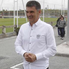 "No debemos dejar que centren al área" "No debemos dejar que centren al área"