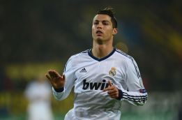 La Gazzetta especula con una oferta del PSG a Cristiano y Mou La Gazzetta especula con una oferta del PSG a Cristiano y Mou