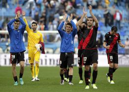 El Málaga sufre "un Rayo" y se deja sus primeros puntos en casa El Málaga sufre "un Rayo" y se deja sus primeros puntos en casa