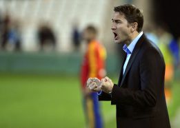 Montanier: "Tenemos que reaccionar ante el Espanyol" Montanier: "Tenemos que reaccionar ante el Espanyol"